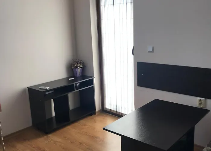 Apolon 8 Ravda Apartmán *